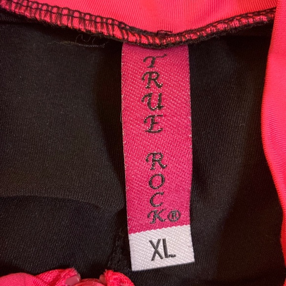 True Rock short pink romper with black and neon yellow - Picture 6 of 8